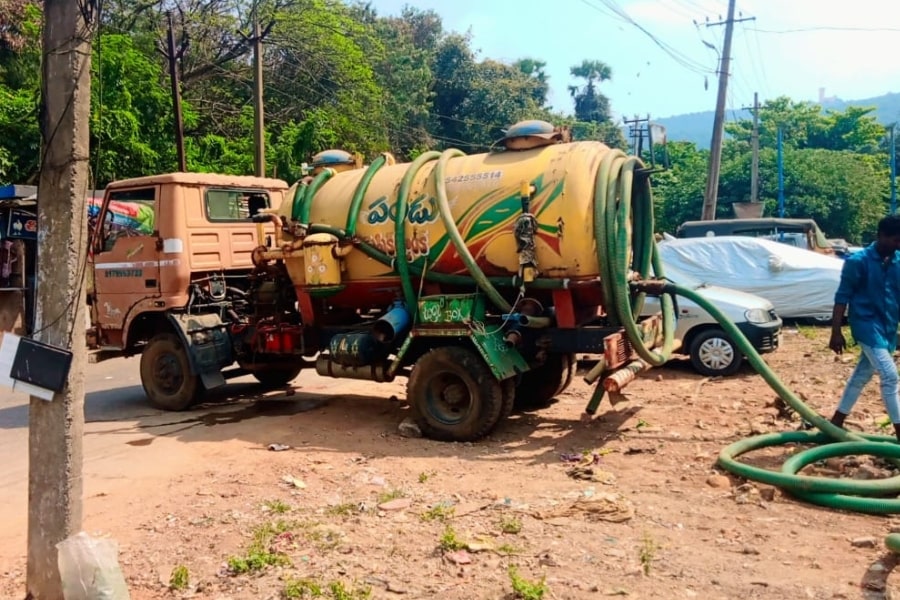 Septic Tank Cleaning Work 1